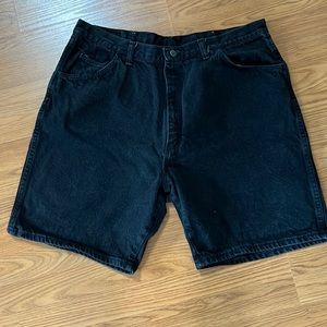 Mens Wrangler Black Jean Shorts 40